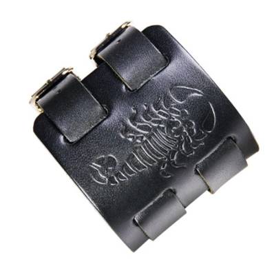 Bracelet manchette cuir noir type punk motif scorpion